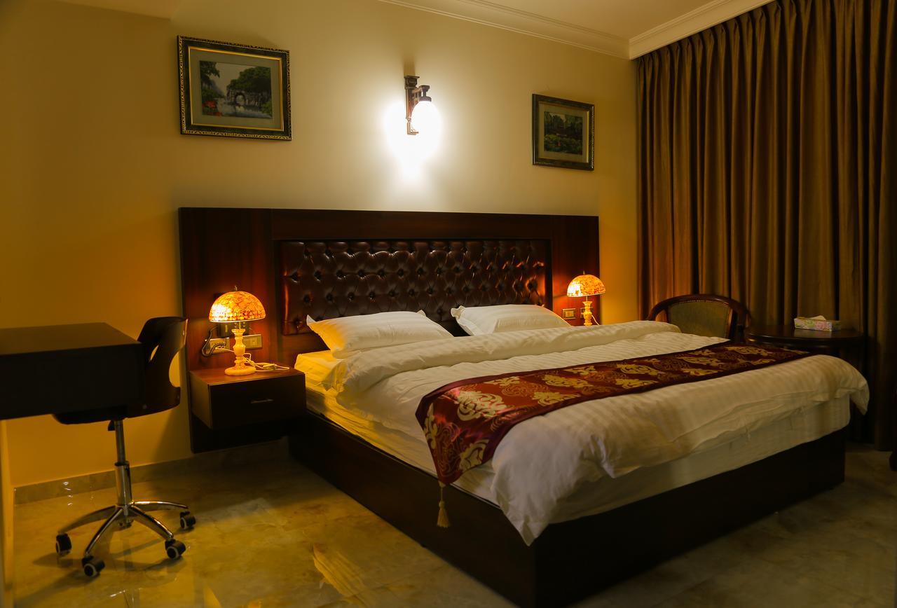 Qaser Al-Sultan Hotel Suites アンマン エクステリア 写真
